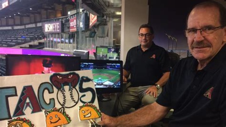 Diamondbacks Broadcaster Bob Brenly Leaves After COVID Diagnosis & Fans Notice His Absence