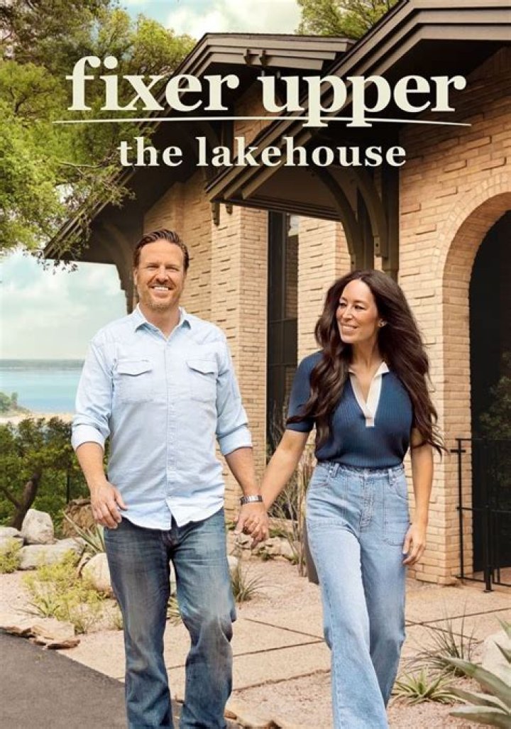 Exploring The Fixer Upper Lakehouse Price In The USA