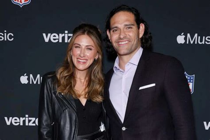 Perry Mattfeld's Relationship Journey: A Deep Dive